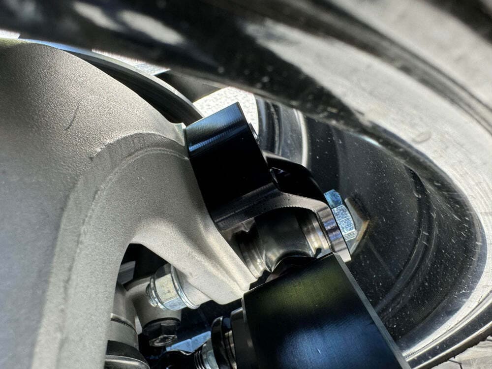 CT Race Worx Can-Am Maverick R Pro Rock High Clearance Billet Radius Rod Kit with Double E Rear Sway Bar