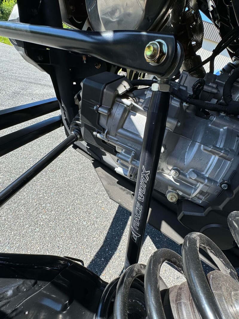 CT Race Worx Can-Am Maverick R Pro Rock High Clearance Billet Radius Rod Kit