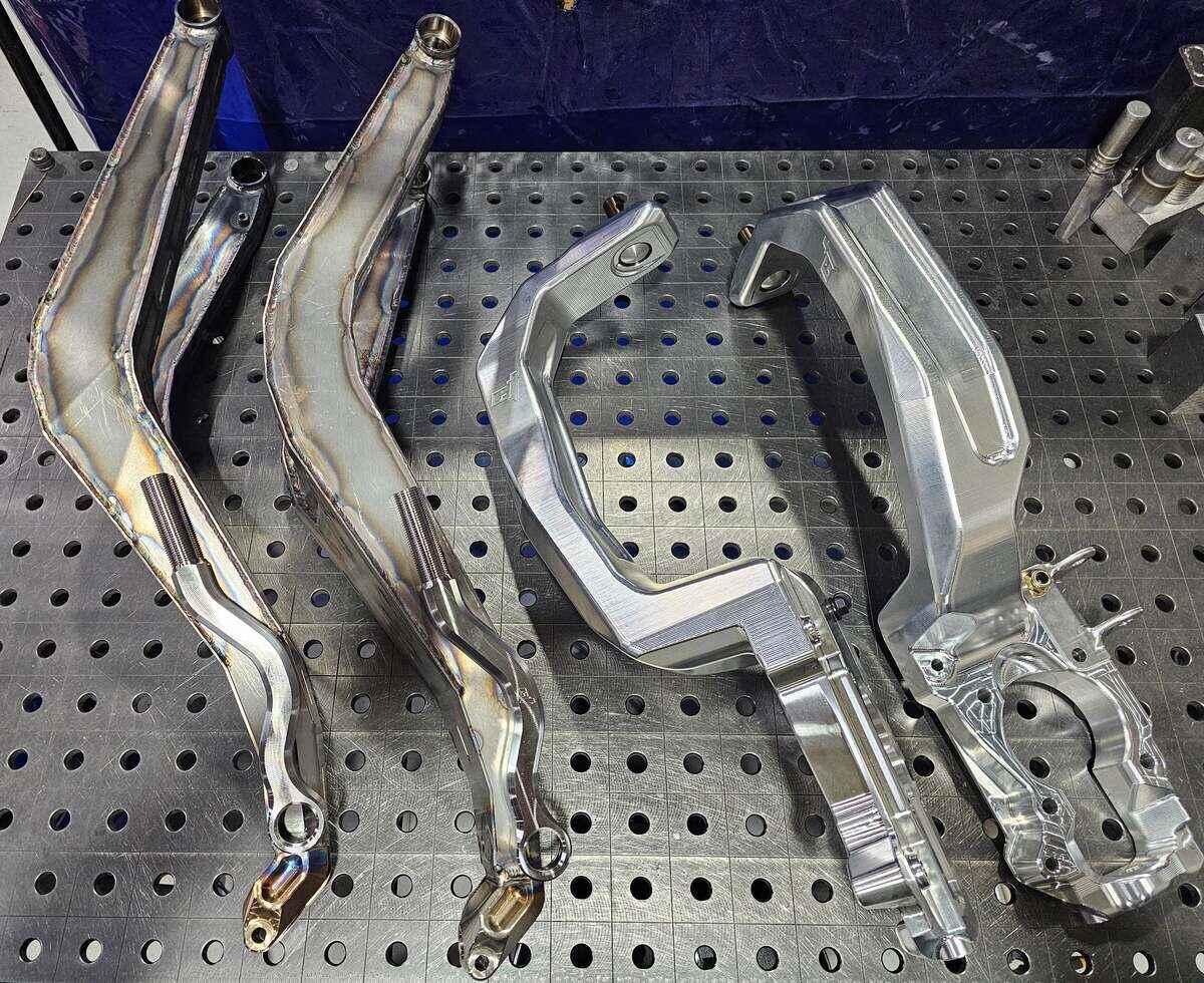 CT Race Worx Can-Am Maverick R Tall Knuckle