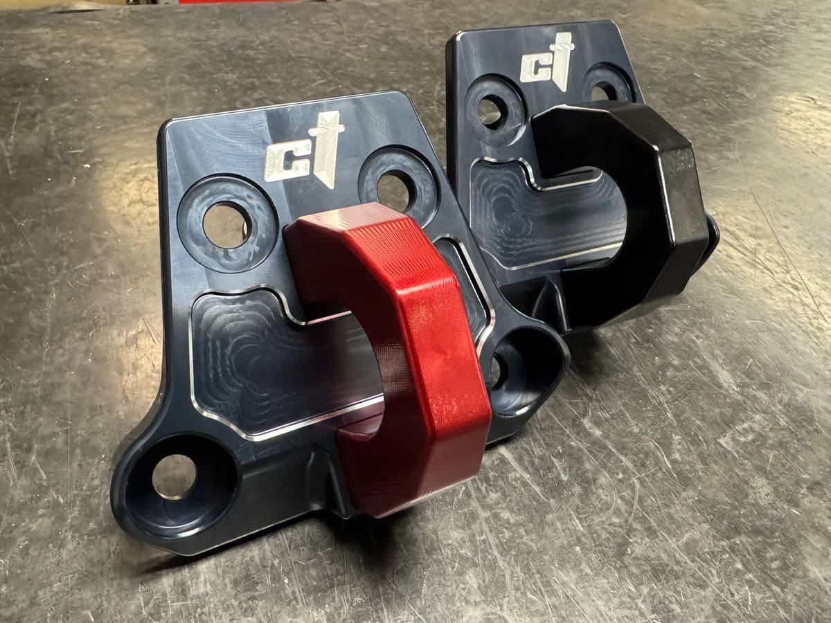 CT Race Worx Can-Am Maverick R Tow Plate