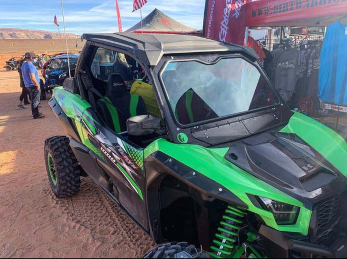 キャンディグリーン　トップフォース　ボディ Dirt Warrior Accessories '20+ Kawasaki Teryx/KRX 1000 Front Windshield