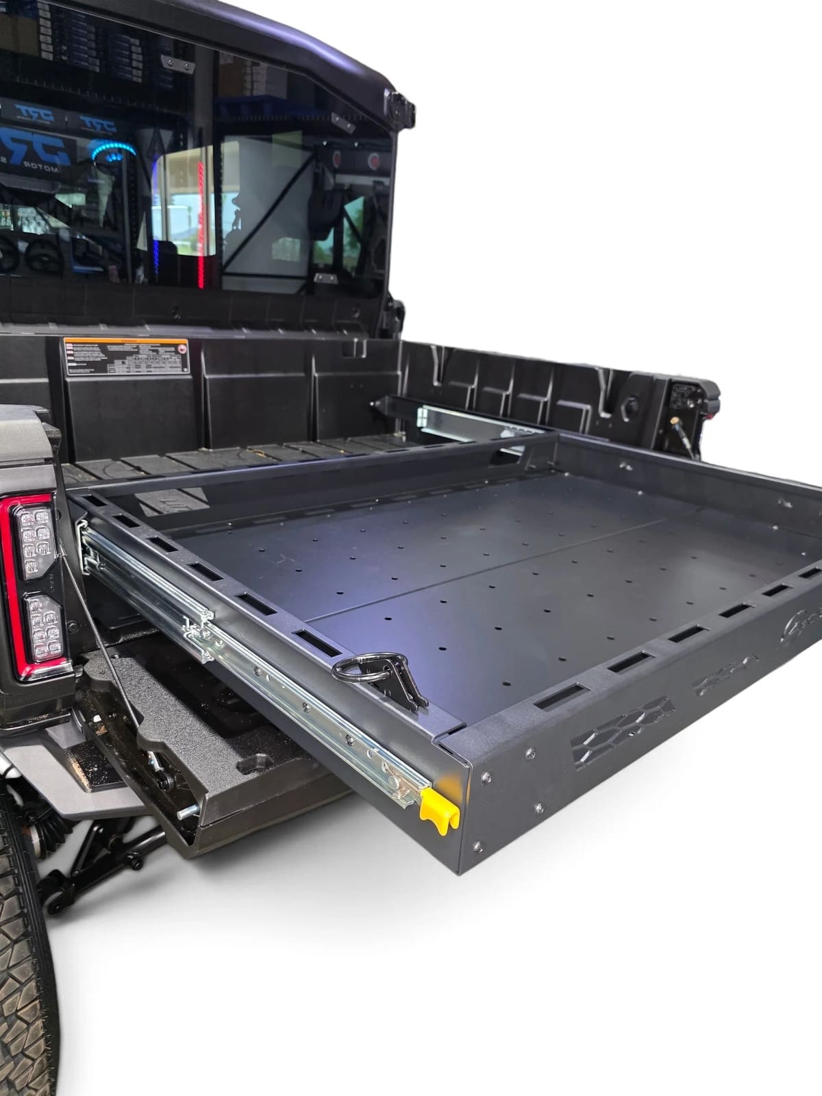 Elektric Offroad '16+ Can-Am Defender HD10/HD11 HDX Sliding Bed Drawer