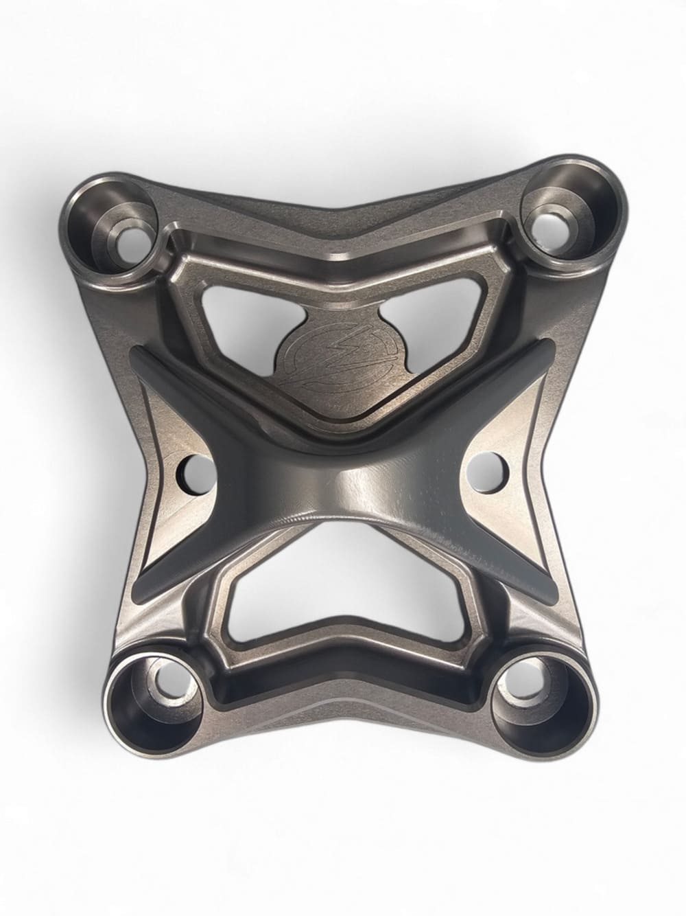 Elektric Offroad '17+ Can-Am Maverick X3 6 Bolt XL Radius Rod Plate w/ Tow Hook - Gunmetal