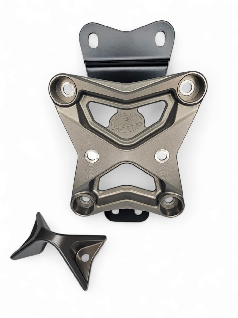 Elektric Offroad '22+ Can-Am Maverick X3 10 Bolt Radius Rod Plate w/ Pull Hook - Gunmetal