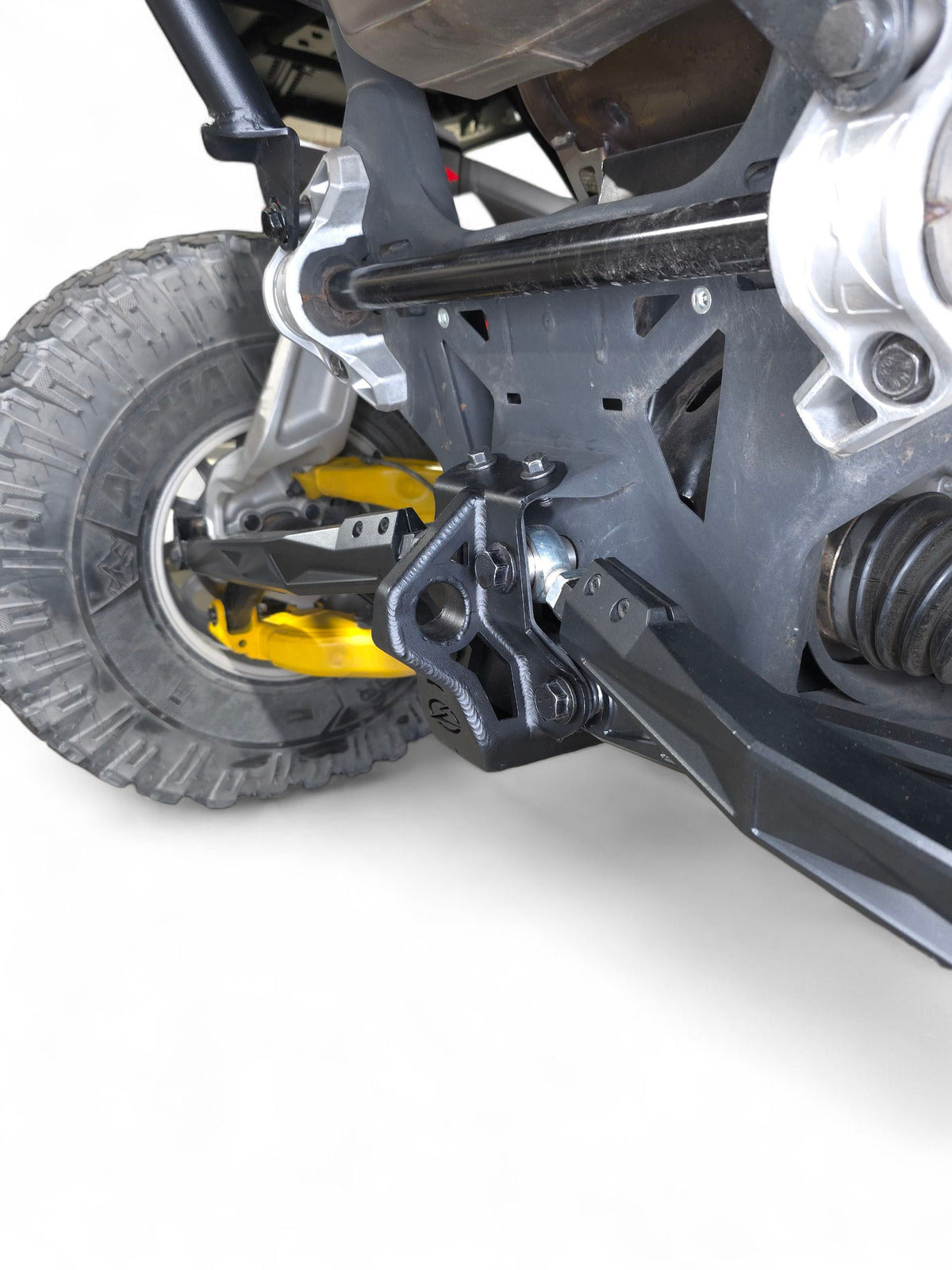 Elektric Offroad '24-'26 Can-Am Maverick R Metal Sheet Radius Rod Plate Works w/RC Models - 4 Seat