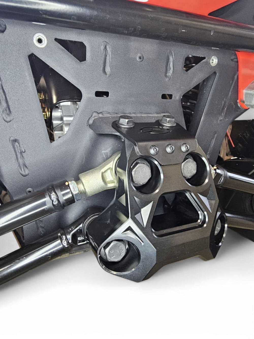 Elektric Offroad '24+ Can-Am Maverick R Billet Radius Rod Plate - Black