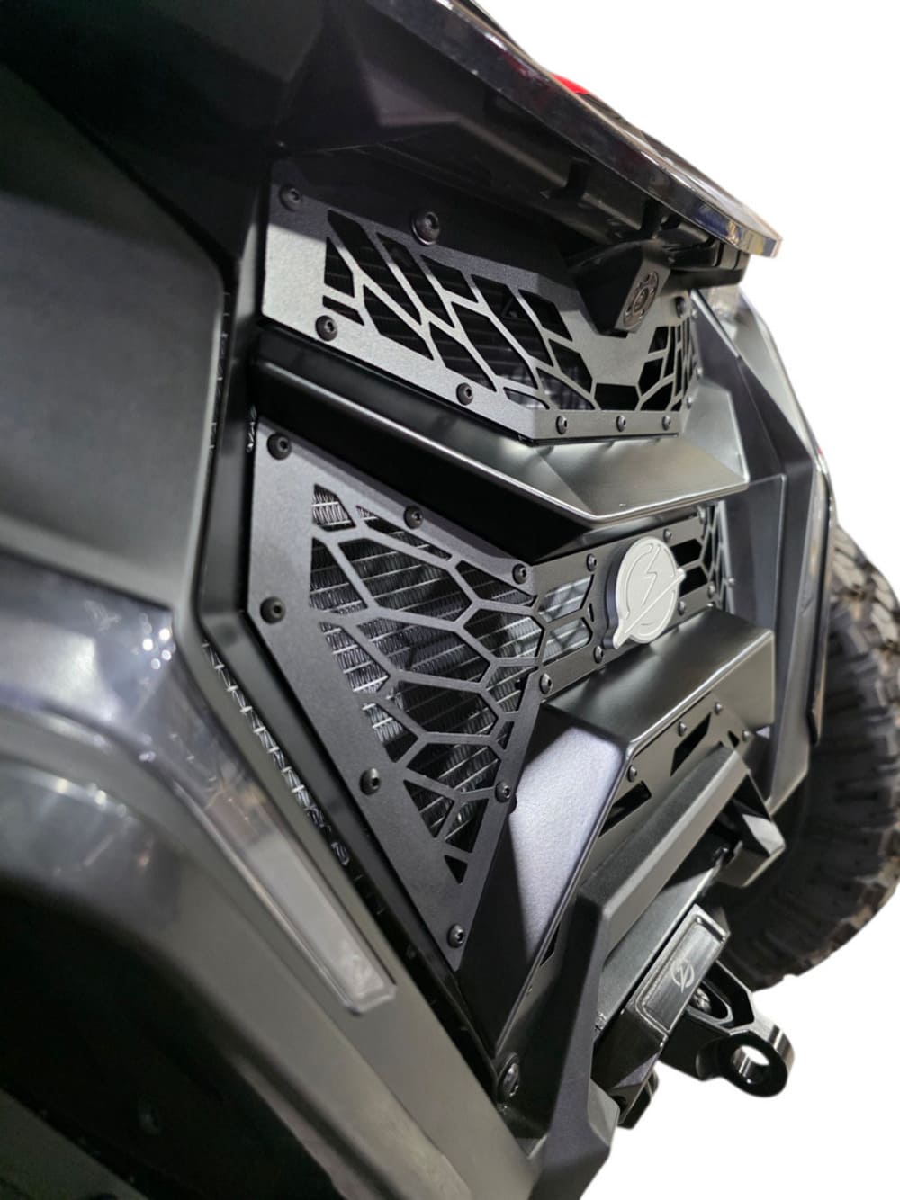 Elektric Offroad '24+ Can-Am Maverick R Volt Grille - 3 Piece