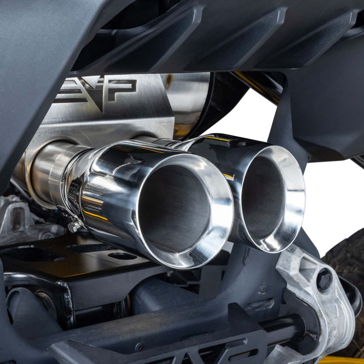 EVO Can-Am Maverick R Dynamic Twin Exit & Captain's Choice Mufflers Replacement Tips Racing