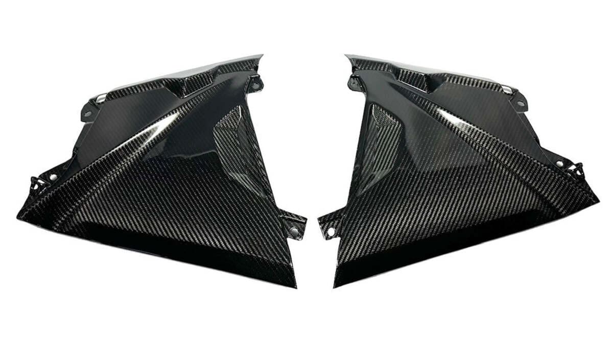 Fourwerx Can Am Maverick R Carbon Fiber Upper Dash - Outer Panels