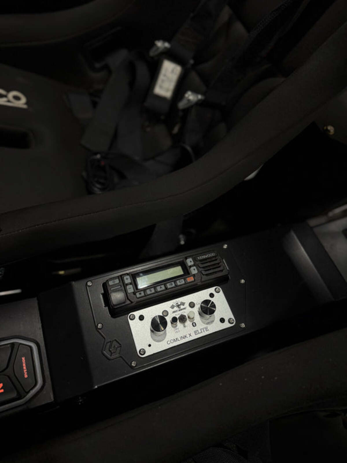 Geiser Performance Can-Am Maverick R Radio Mount