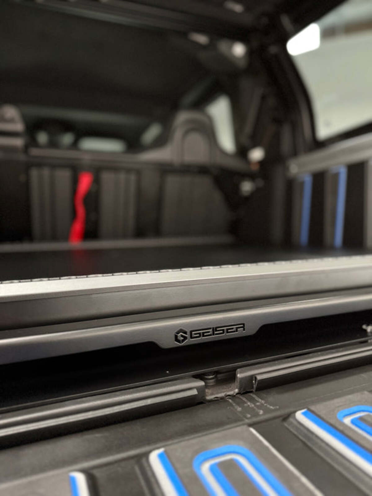 Geiser Performance Polaris Xpedition Bed Slide