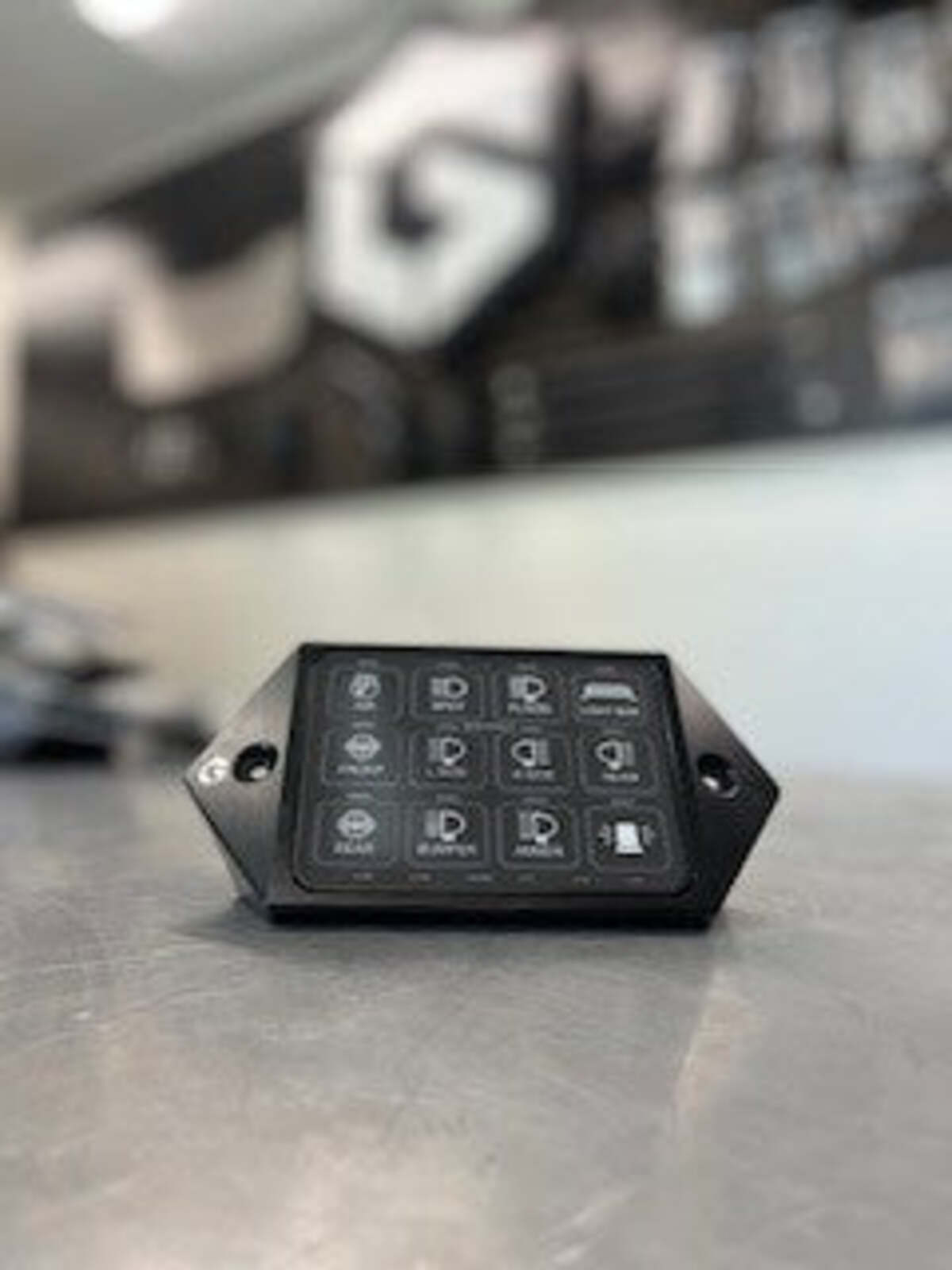 Geiser Performance Switch Pro Tube Mount Pod
