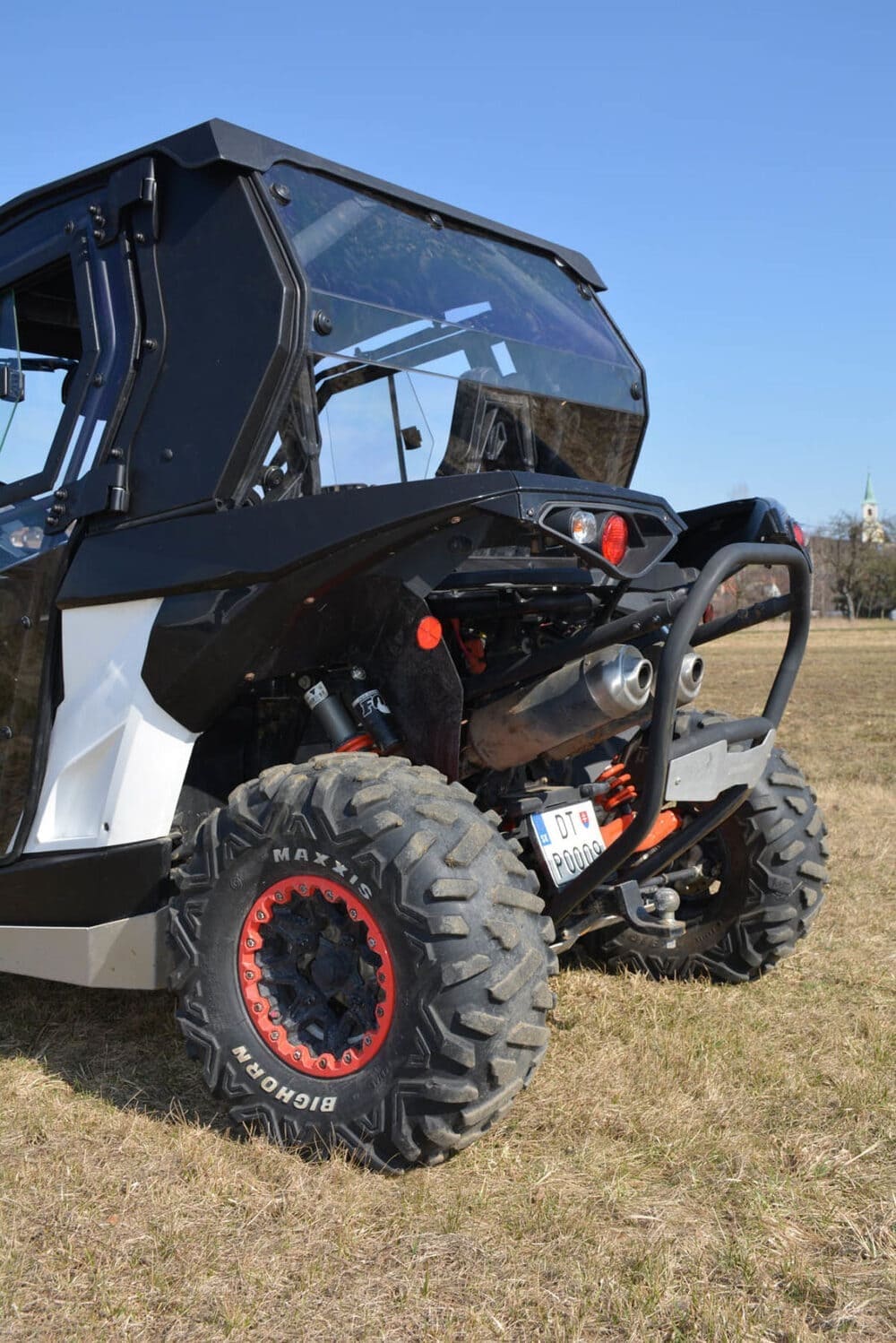 Hard Cabs Can-Am Maverick 1000X DS Cab Kit