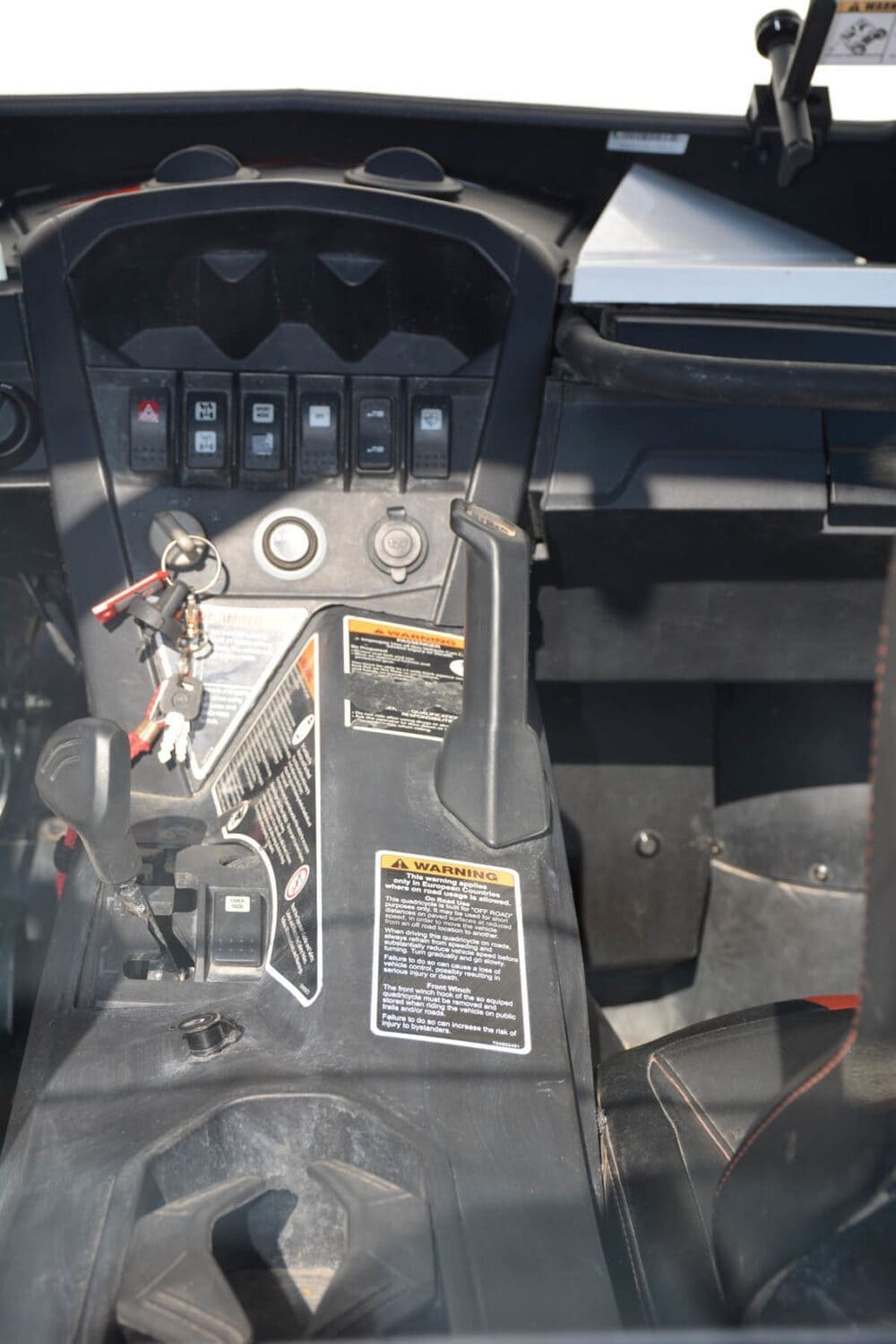 Hard Cabs Can-Am Maverick 1000X DS Cab Kit