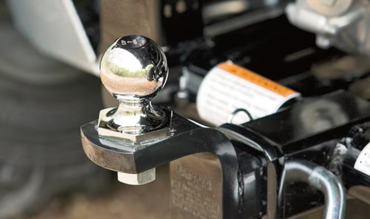 Honda '25 Pioneer 1000 Hitch Ball