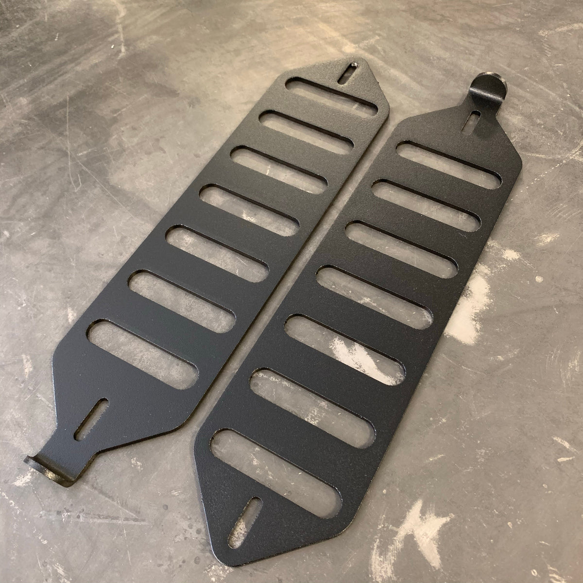 Bent Metal Can-Am Maverick X3 1.0 Vent Slider Set