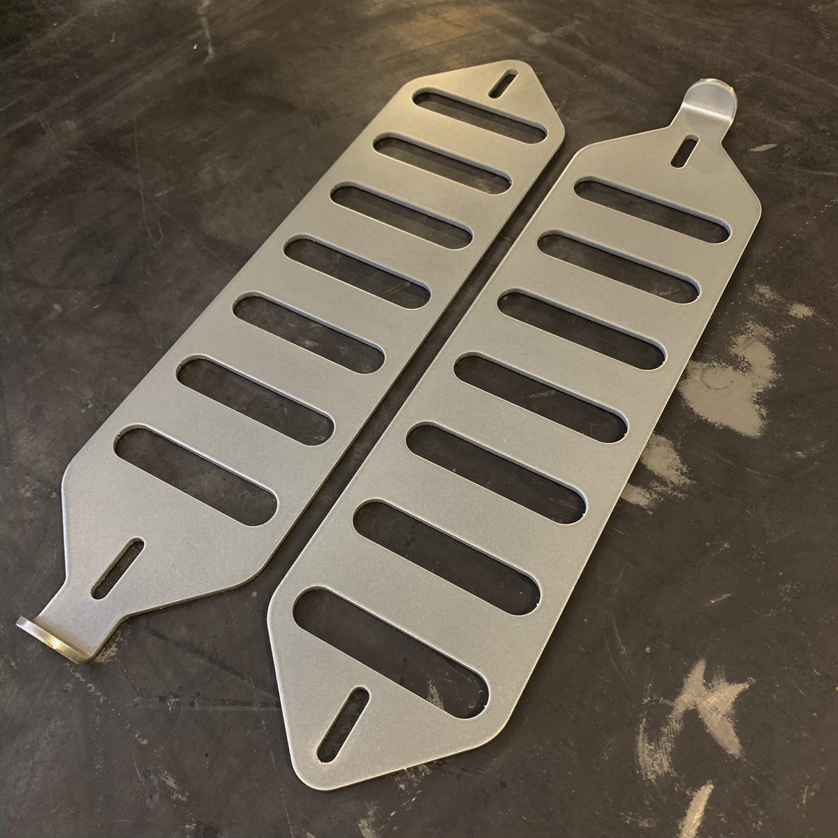 Bent Metal Can-Am Maverick X3 1.0 Vent Slider Set
