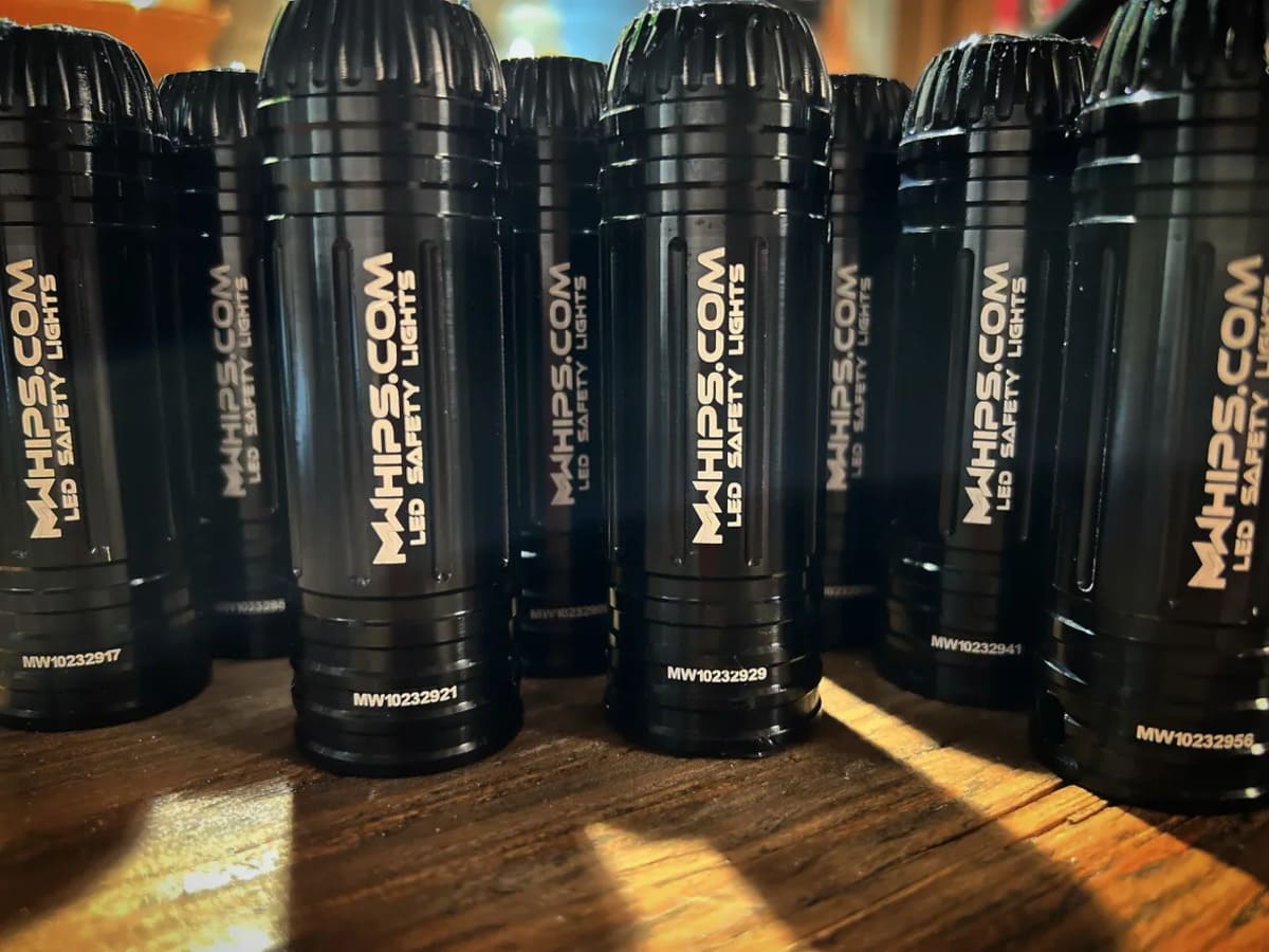 M Whips 6ft Extra Strength Rod Day Whip - Pair