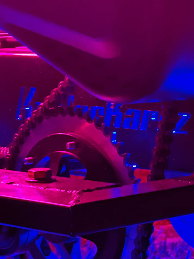 M Whips T3 RGBW LED Rock Light & Mounting Kit - One Piece