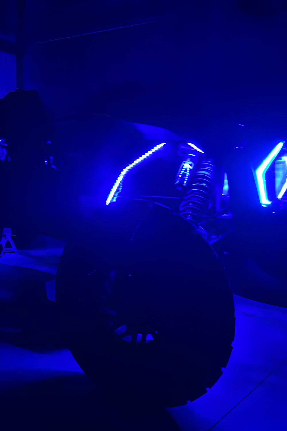 MB Whips 6 Piece Strip Style Underglow Kit - Stage 1