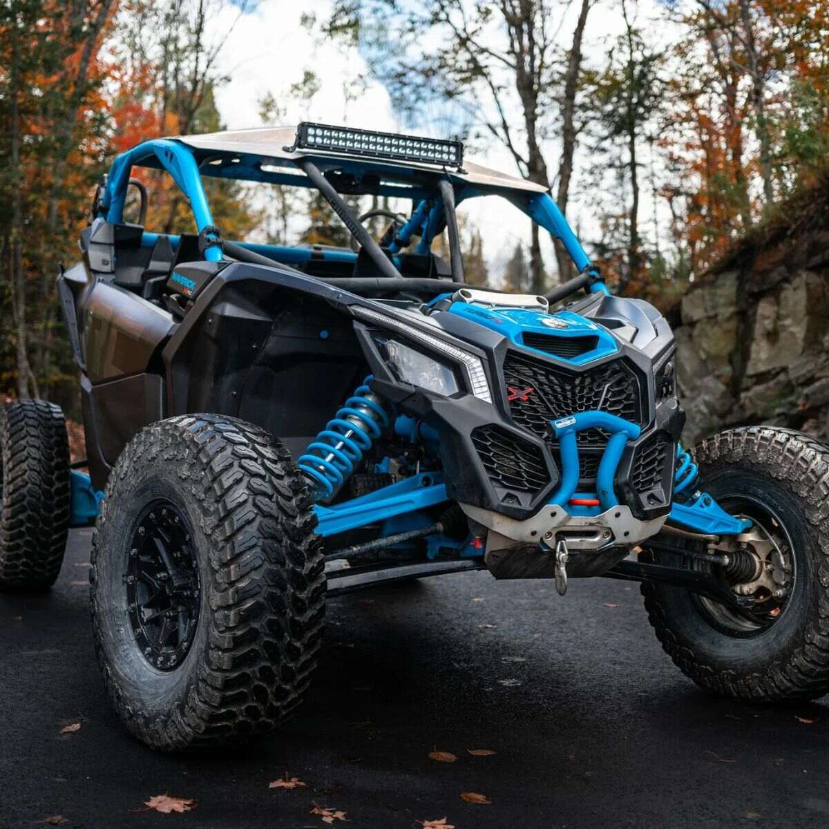 MBRP '17-'26 Can-Am Maverick X3 Aggressive Performance Series Chambered Core Slip-on Exhaust