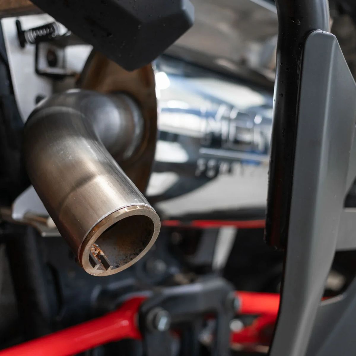 MBRP '20-'26 Polaris RZR Turbo R/Pro XP/S Moderate Sport Series Chambered Core Slip-On Exhaust