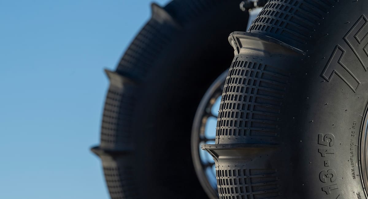 Method 415 UTV Beadlock Wheel Double Black & Tensor SS 33 Rear Tire