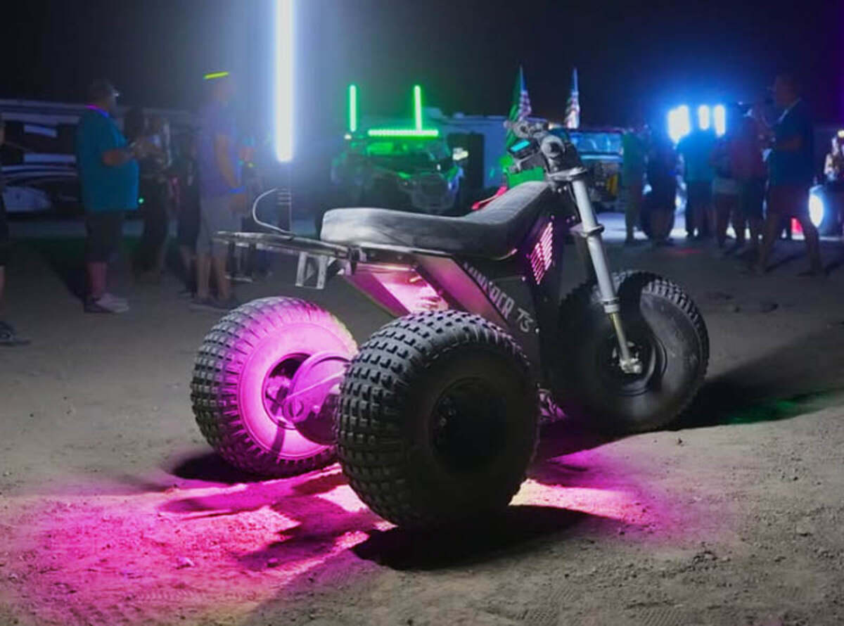 Mini RCR Micro Billet Wired Pink Rock Light Kit