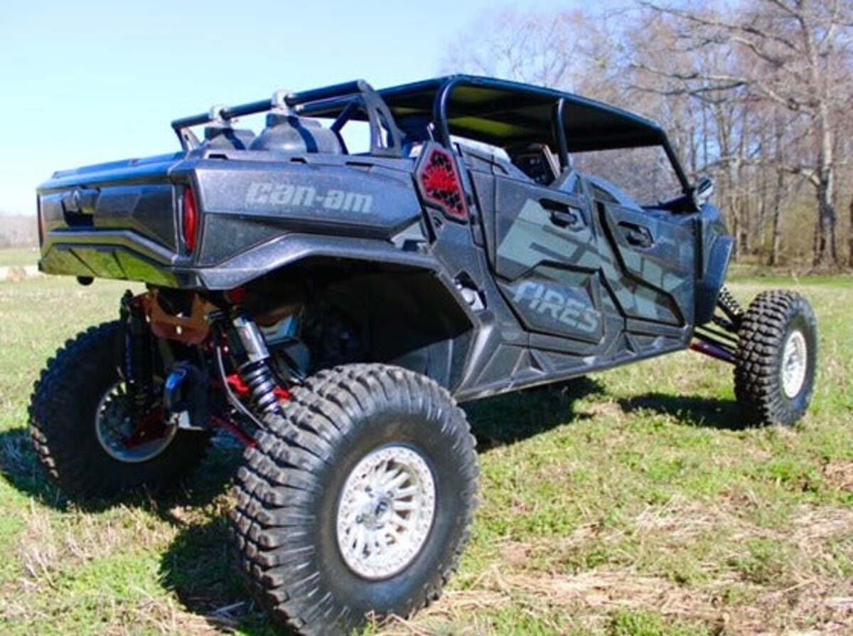 Moorhead Offroad Can-Am Commander Long Travel Kit