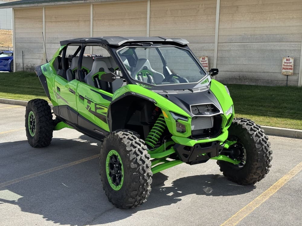 Moto Armor '25+ Kawasaki H2 Full Glass Windshield