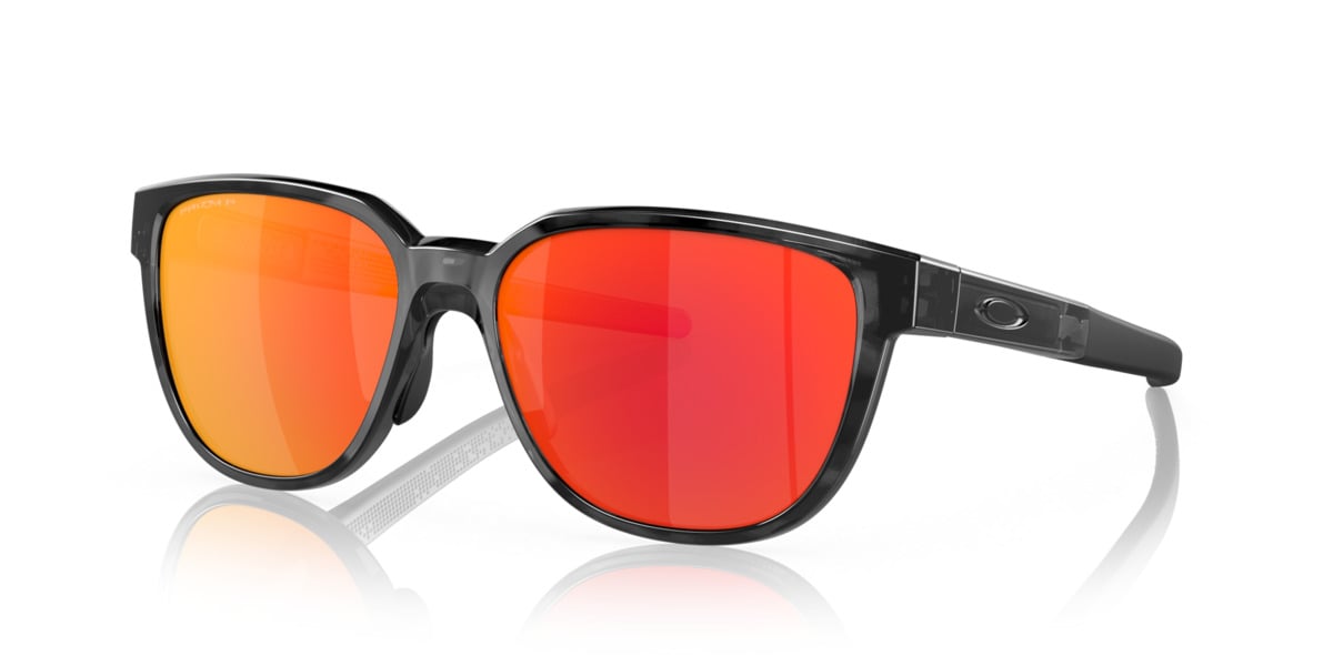 Oakley Actuator