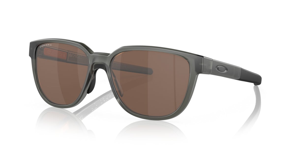 Oakley Actuator