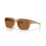 Oakley Briza