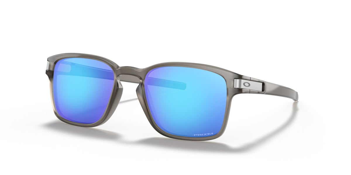Oakley Latch Square