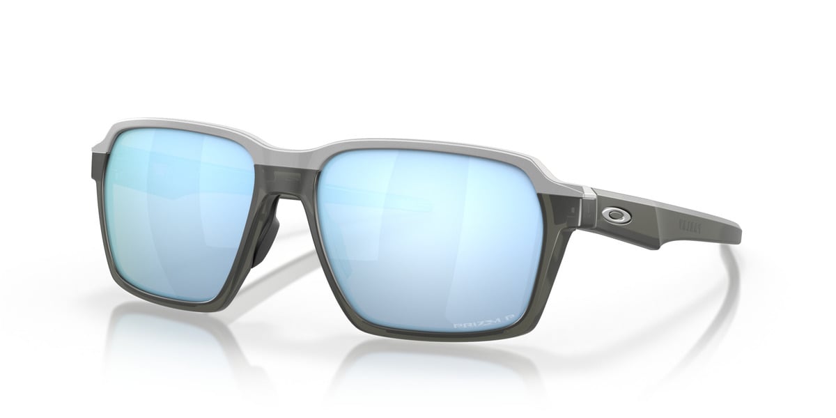 Oakley Parlay