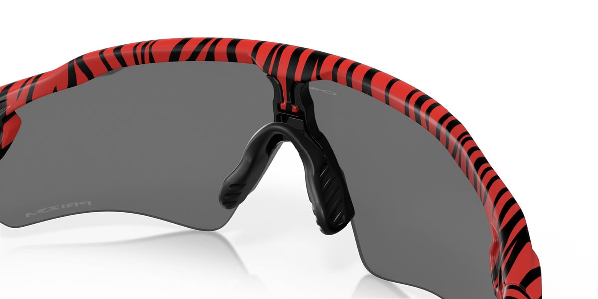 Oakley Radar EV Path Red Tiger