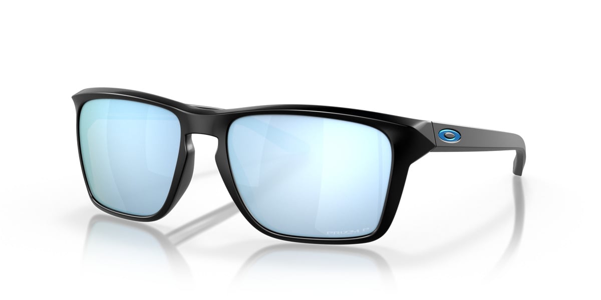 Oakley Sylas