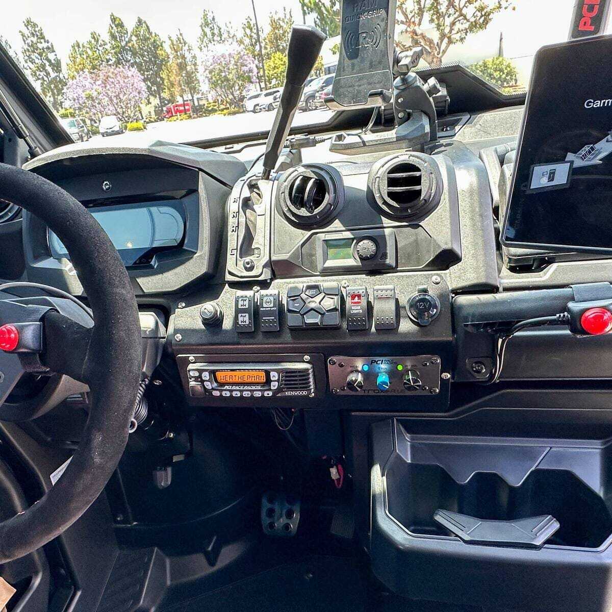 PCI Race Radios Can-Am Defender Bracket