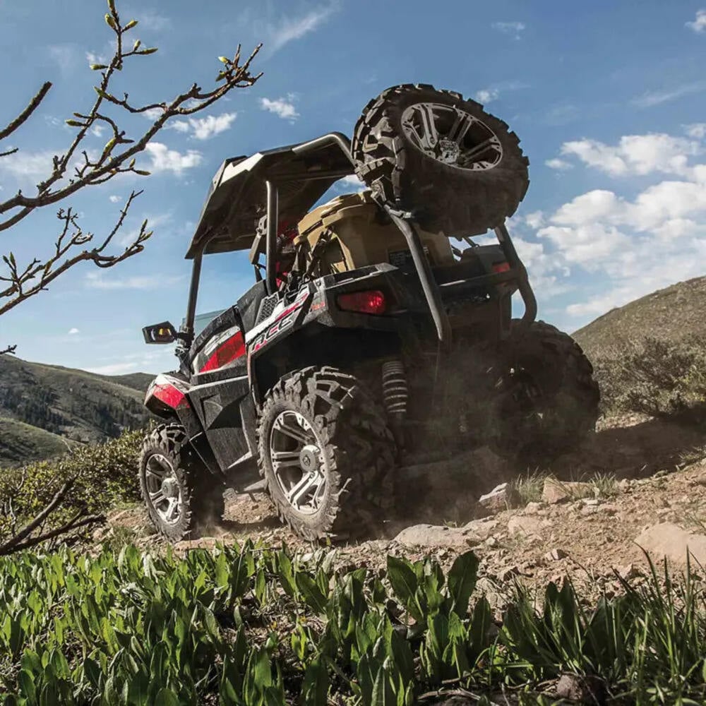 Polaris Pro Armor Attack Tire