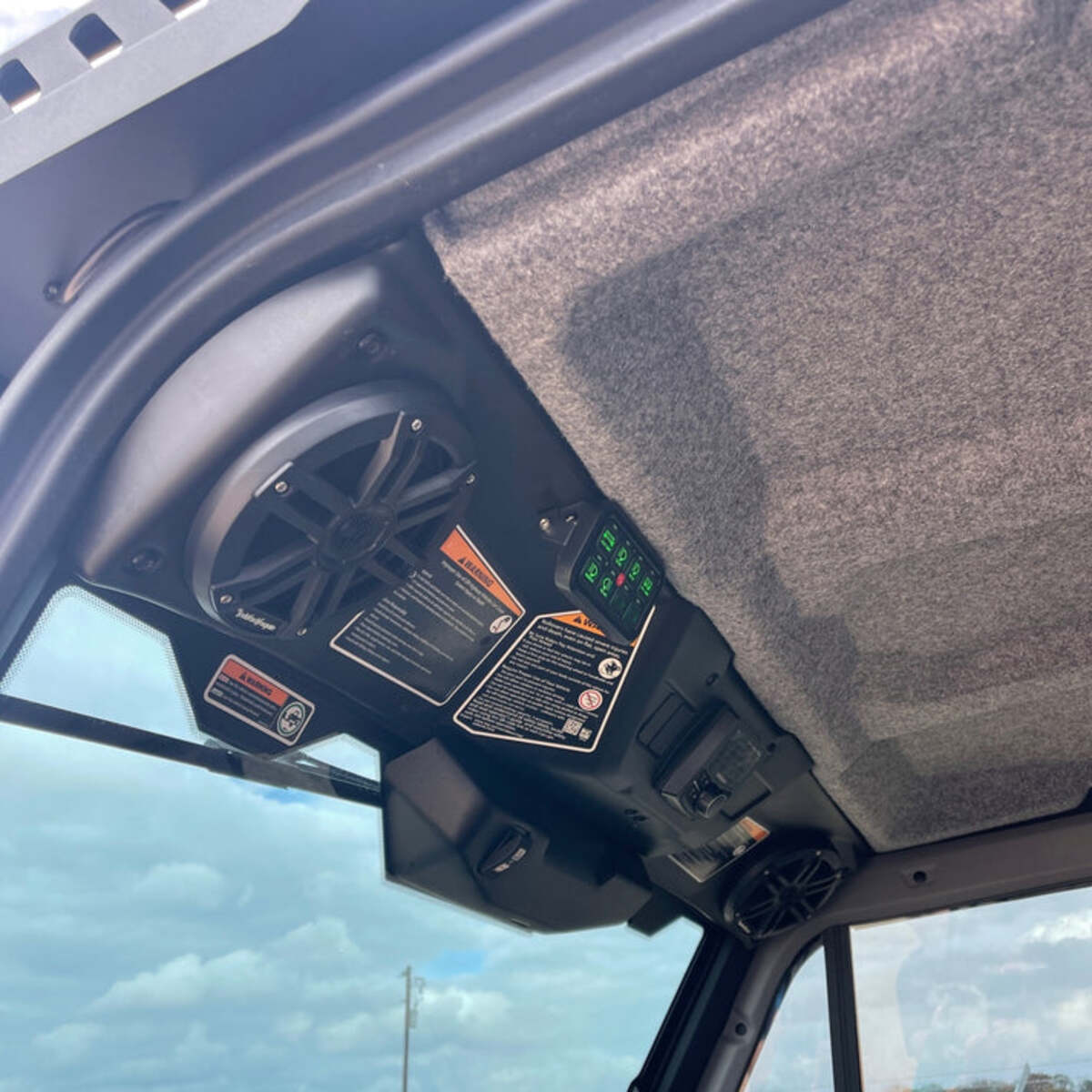 Ranch Armor Can-Am Defender Limited HVAC Single Cab Metal Top