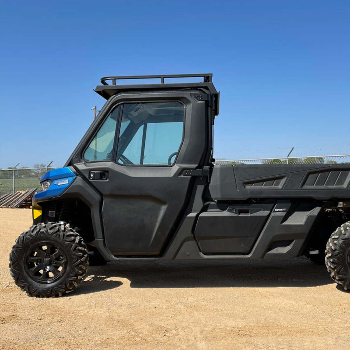 Ranch Armor Can-Am Defender Limited HVAC Single Cab Metal Top