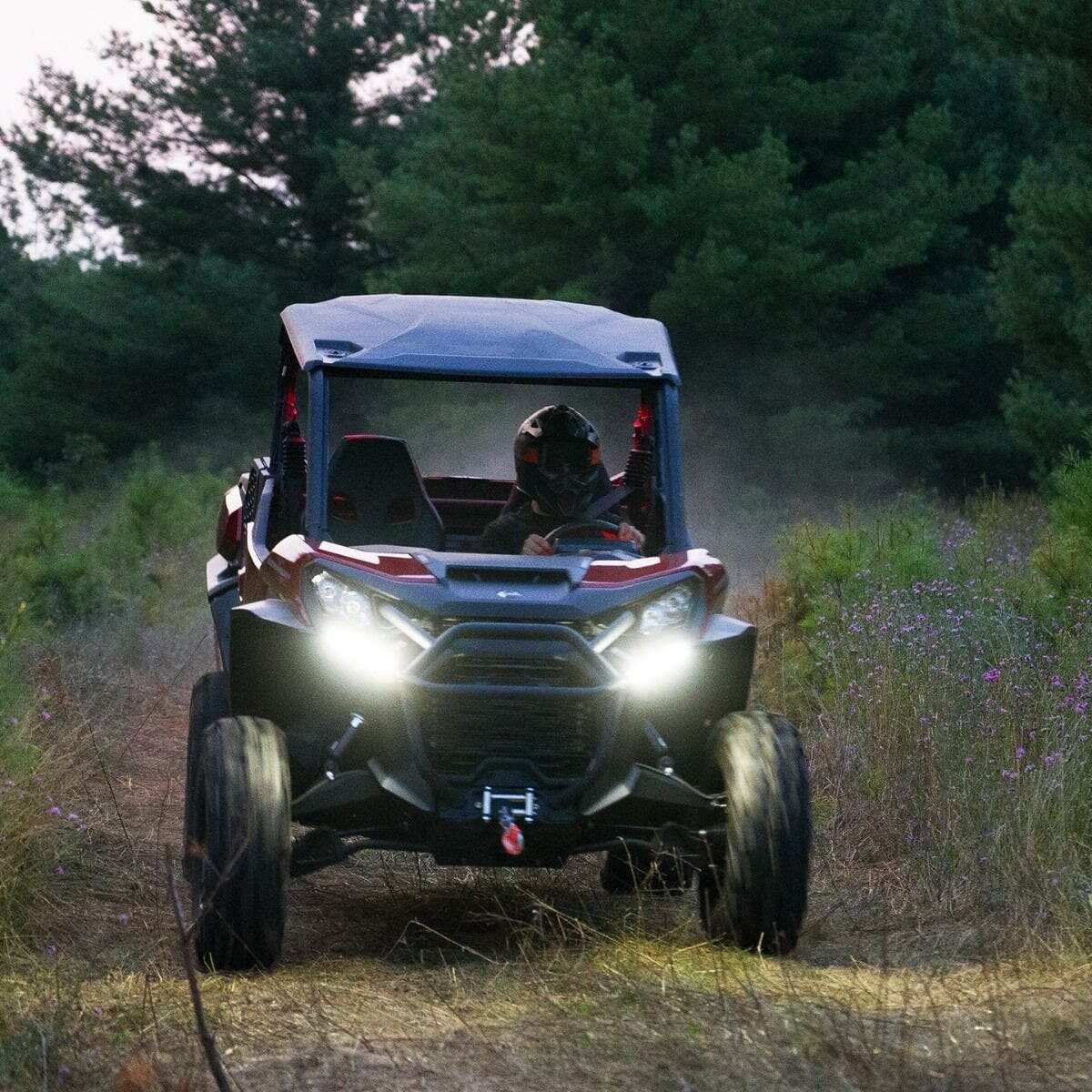 Ravek '21+ Can-Am Commander 1000R & 700 DPS Plug & Play Auto-Cancel UTV Turn Signal Kit with White Running Lights