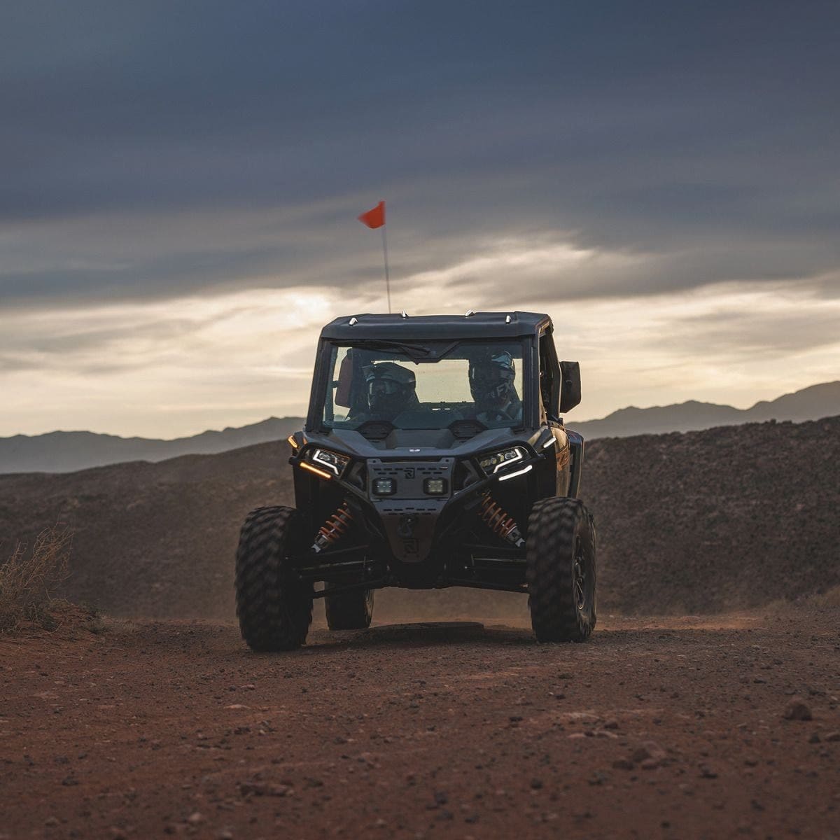 Ravek '24+ Polaris RZR XP Plug & Play Auto-Cancel UTV Turn Signal Kit with White Running Lights