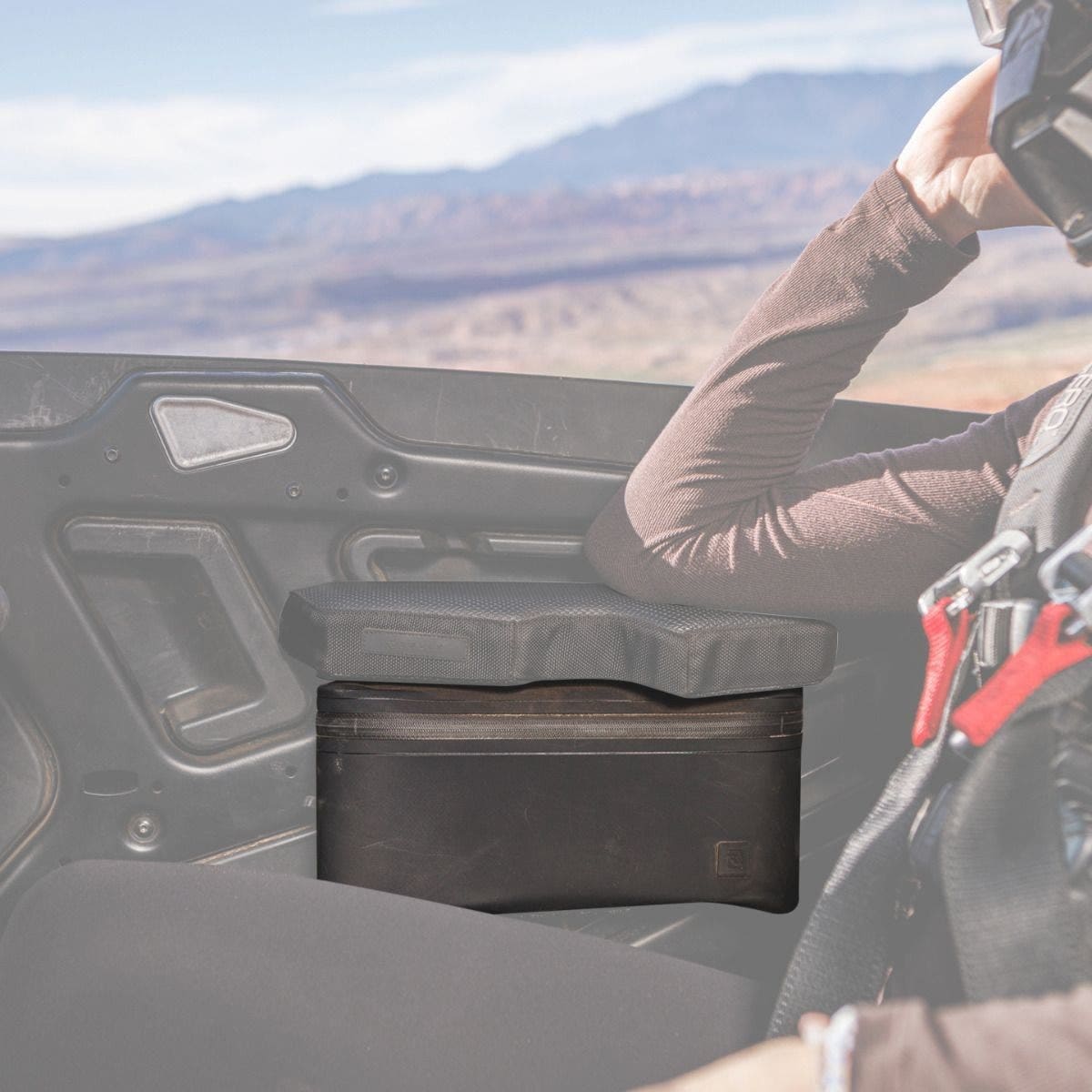 Ravek Polaris '24+ RZR XP Armrest Pouch