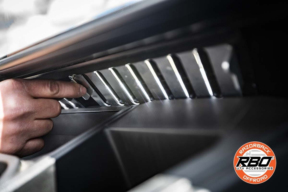 Razorback Offroad Polaris Glass Folding Windshield