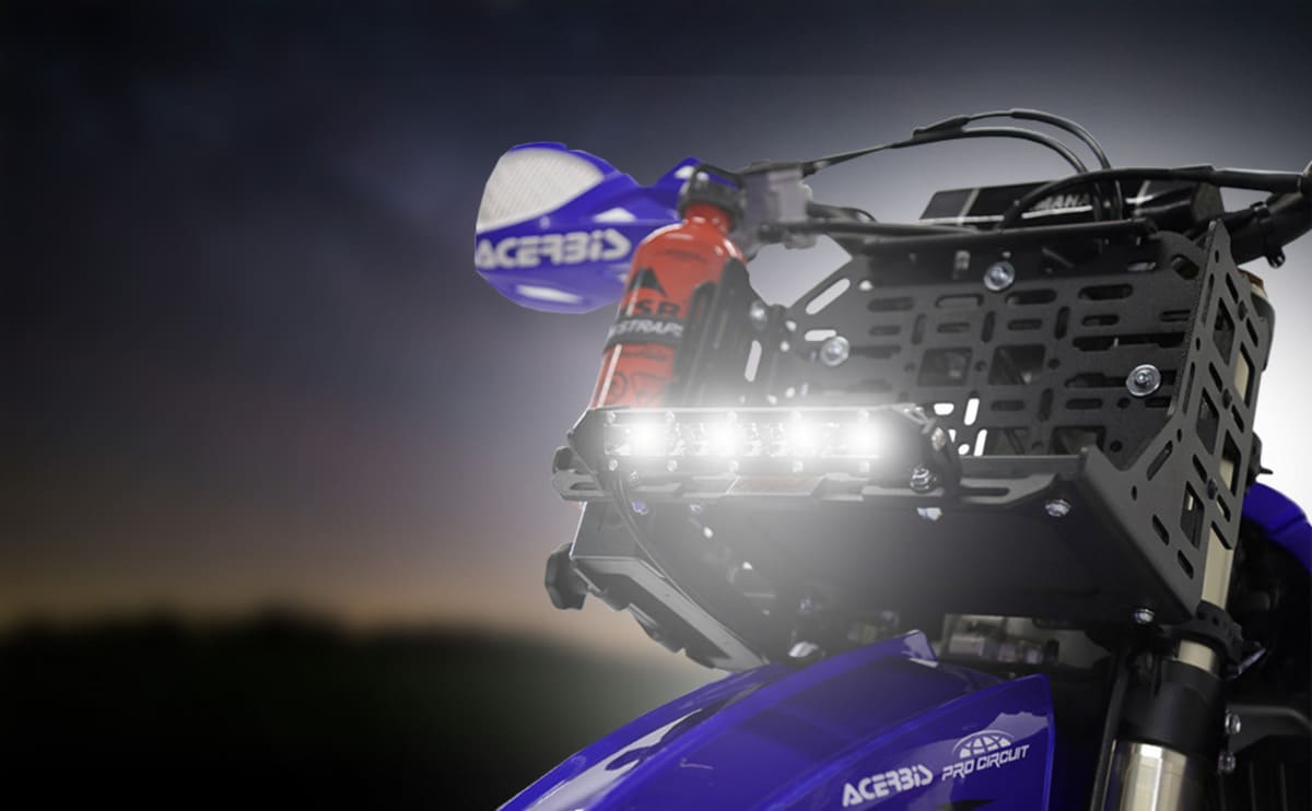 Razorback Offroad Universal Light Kit