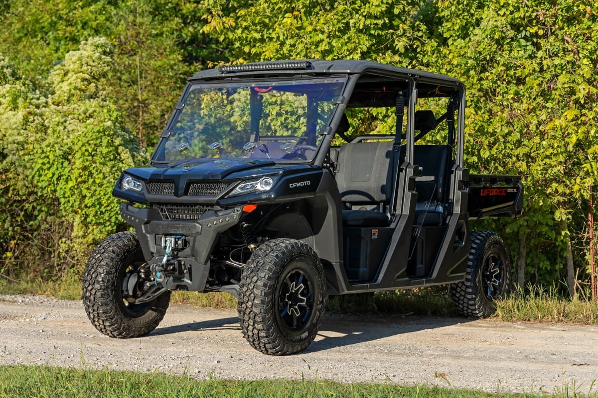 Rough Country CFMOTO Uforce1000 Scratch Resistant Vented Full Windshield