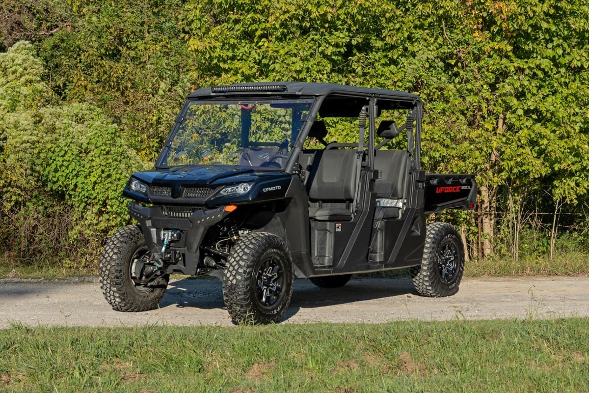 Rough Country CFMOTO Uforce1000 Scratch Resistant Vented Full Windshield