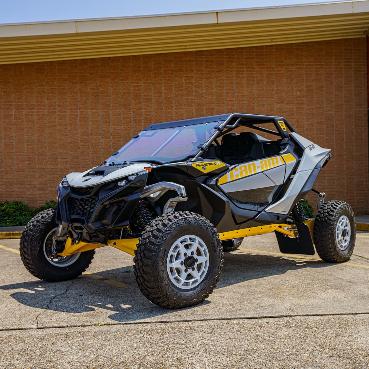 S3 Powersports Can-Am Maverick R Custom Roll Cage Windshield