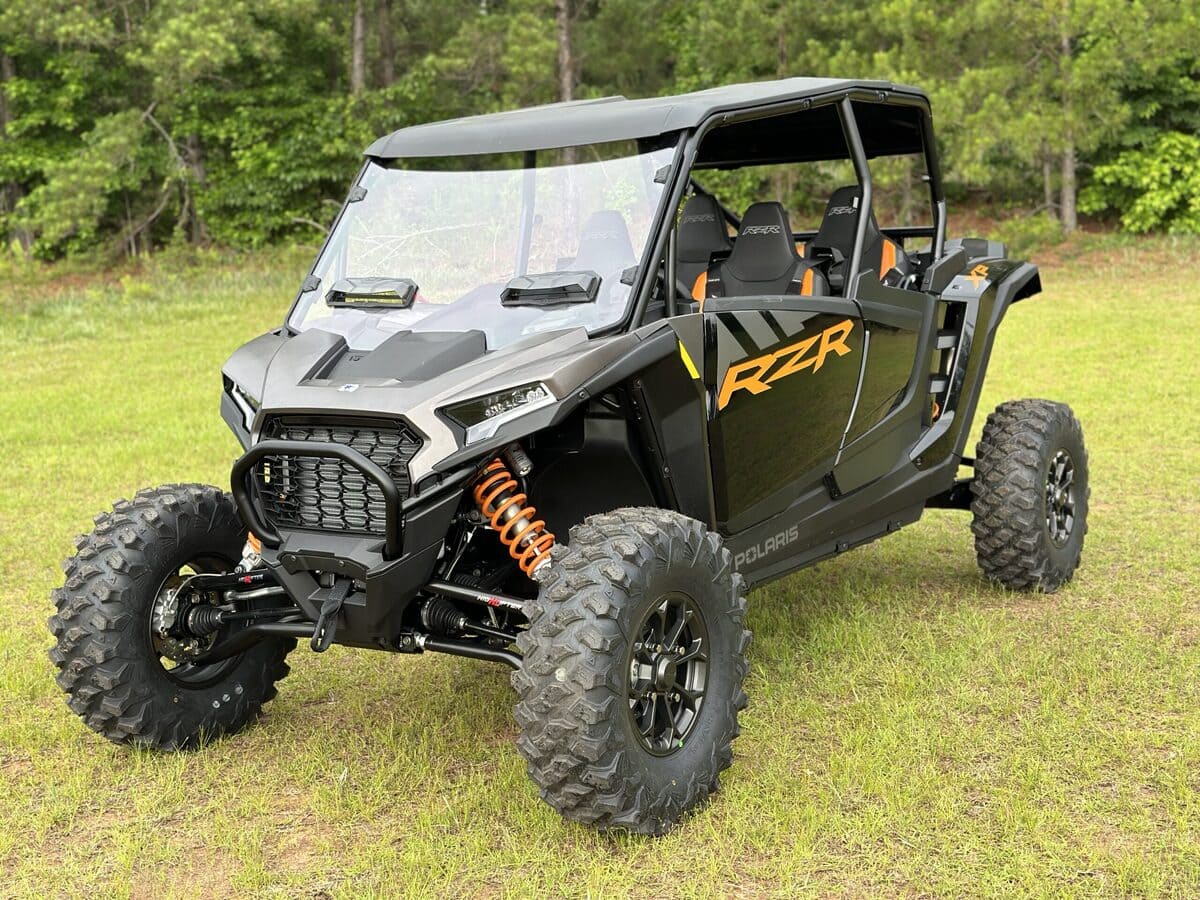 Seizmik '24+ Polaris RZR XP 1000 Toolless Versa-Vent Scratch Resistant Hard Coated Windshield